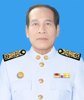นายฉลอง แก้วตา